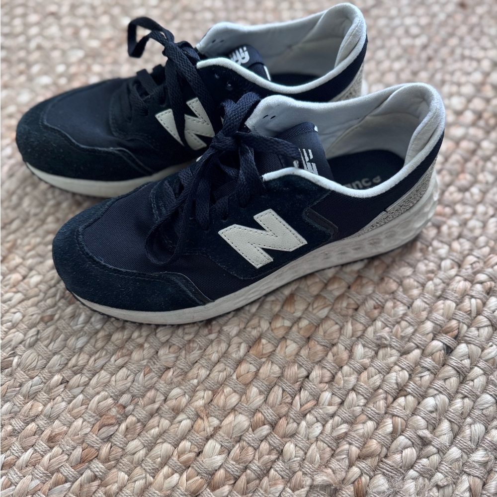 New Balance Black and White Sneakers